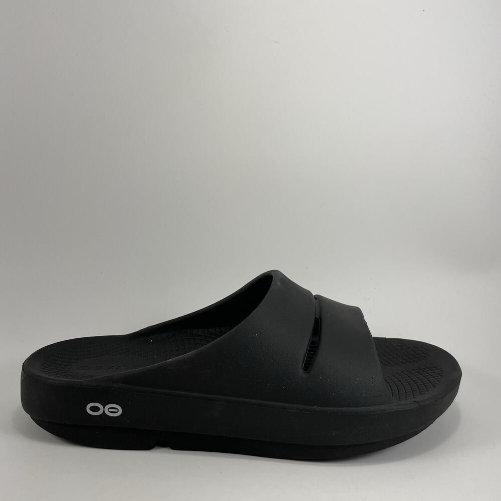 OOFOS Women's Black Recovery Slide Sandal